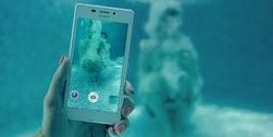 Xperia M2 Aqua от Sony делает снимки под водой на глубине 1 метра