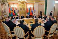 Экономике Беларуси придется играть по правилам, написанным в Москве