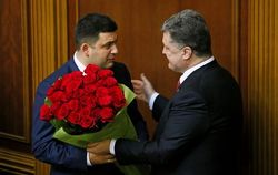 Порошенко предложил ВР назначить Гройсмана премьером