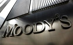 Агентство Moody's снизило рейтинги российских банков и городов