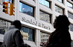 S&P сохранило «негативный» рейтинг России