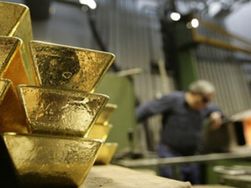 Первый раз за месяц цена на золото на COMEX составила менее 1740 долл./унция