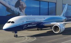 Главное зло «лайнера мечты» Boeing 787 обнаружили в аккумуляторах