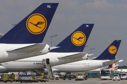 Туристам и бизнесменам: в пятницу Lufthansa вновь будет бастовать