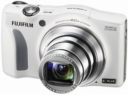 Фотоаппарат FinePix F850EXR с универсальным ультразумом представила Fujifilm