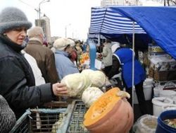 В Киеве отменили продуктовые ярмарки - ждут непогоду