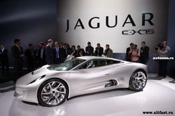 Какой сюрприз готовит Jaguar на свой юбилей?