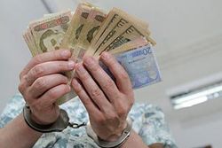 Академик просил более 11 миллионов USD, в качестве взятки