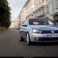 Новое поколение VW Golf покажут осенью этого года