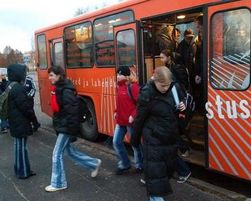 Жители Таллина будут ездить на транспорте бесплатно