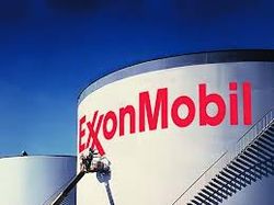 капитализация Exxon Mobil больше Apple