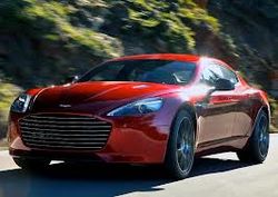 Хэтчбек Rapide S от Aston Martin уже можно приобрести в России