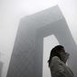 На задыхающийся от смога Пекин обрушится пылевая буря