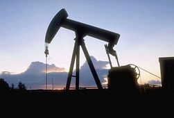 Инвесторам: цены на нефть растут на позитивных новостях из ЕС