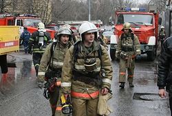 В центре Киева полыхает огнем Зоологический музей 