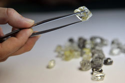 Осенью ЛУКОЙЛ начнет промдобычу алмазов в Архангельской области