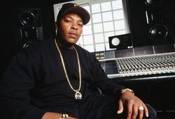 Репер Dr. Dre инвестировал 70 млн. долларов в академию искусств