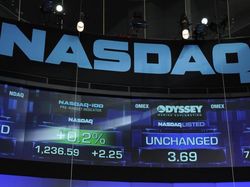 Хакеры на два дня парализовали торги на портале биржи Nasdaq