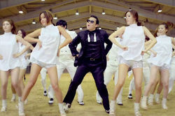 Есть миллиард! На YouTube клип Gangnam Style просмотрело «девять нулей»