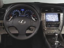 Флагманский Lexus доработан тюнерами из Wald