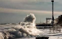 Шторм в Алуште и гибель на пляже украинца