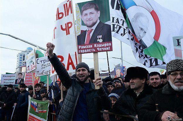 160224154011_pro-kadyrov_rally_in_grozny