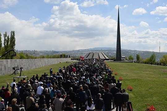 tcitcernakaberd-mardik2.jpg