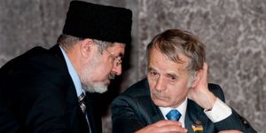 Dzhemilev-CHubarov.jpg