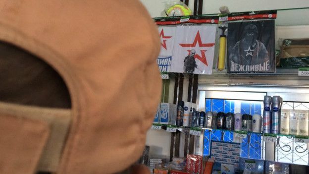 151112143909_rosenberg_syria_base_store_